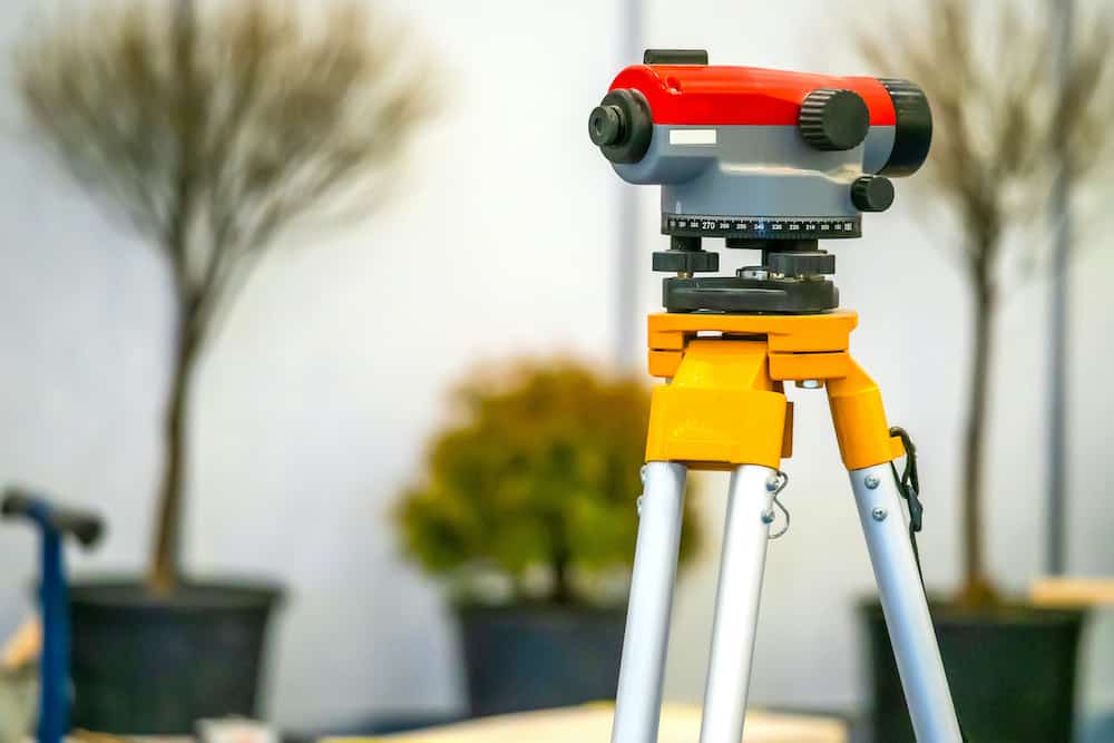 How To Use A Laser Level For Landscaping
